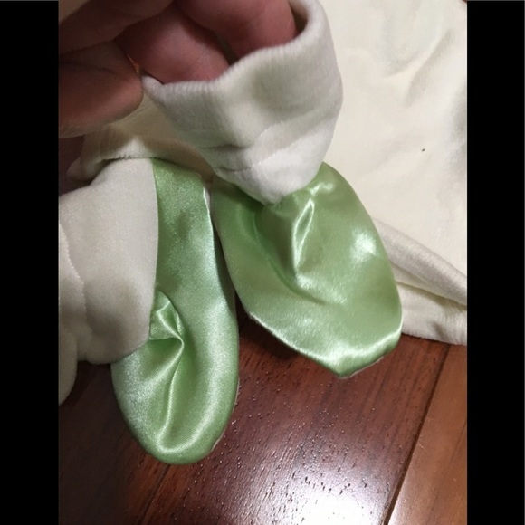 BABY BOO LT SOFT VELOUR SATIN BEANIE & BOOTIE SET - Picture 6 of 8